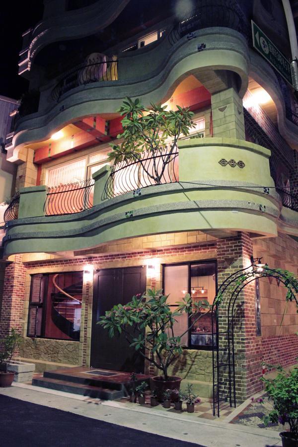 Red Roof B&B T'ai-tung Extérieur photo
